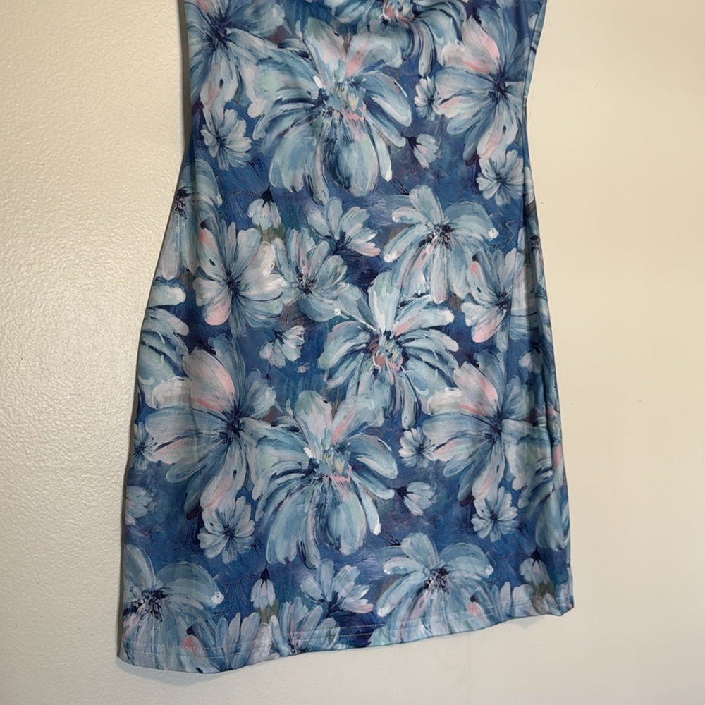 Floral Strapless Blue Bodycon Mini Dress - Picture 7 of 8